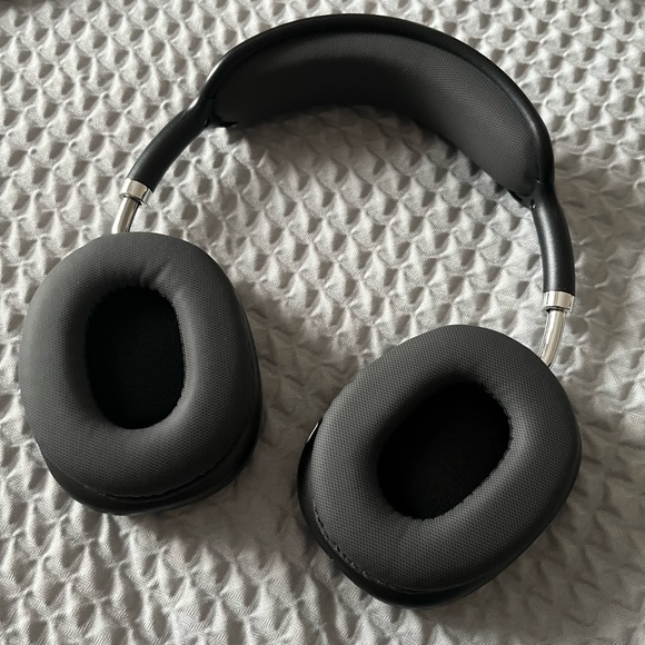 P9 Pro Max (new) - Picture 3 of 8